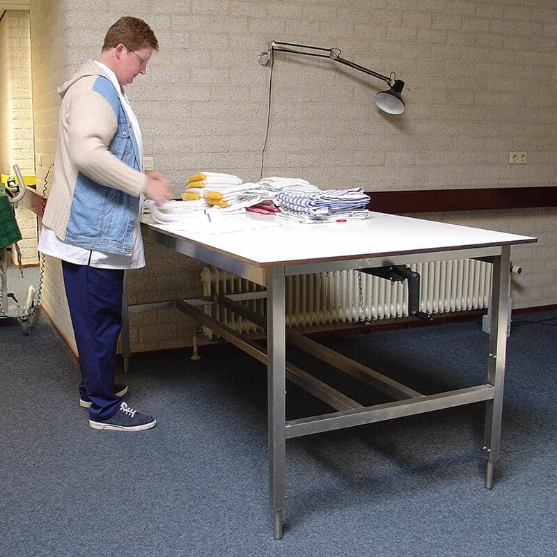 Hoog-laag tafel RVS met volkern werkblad